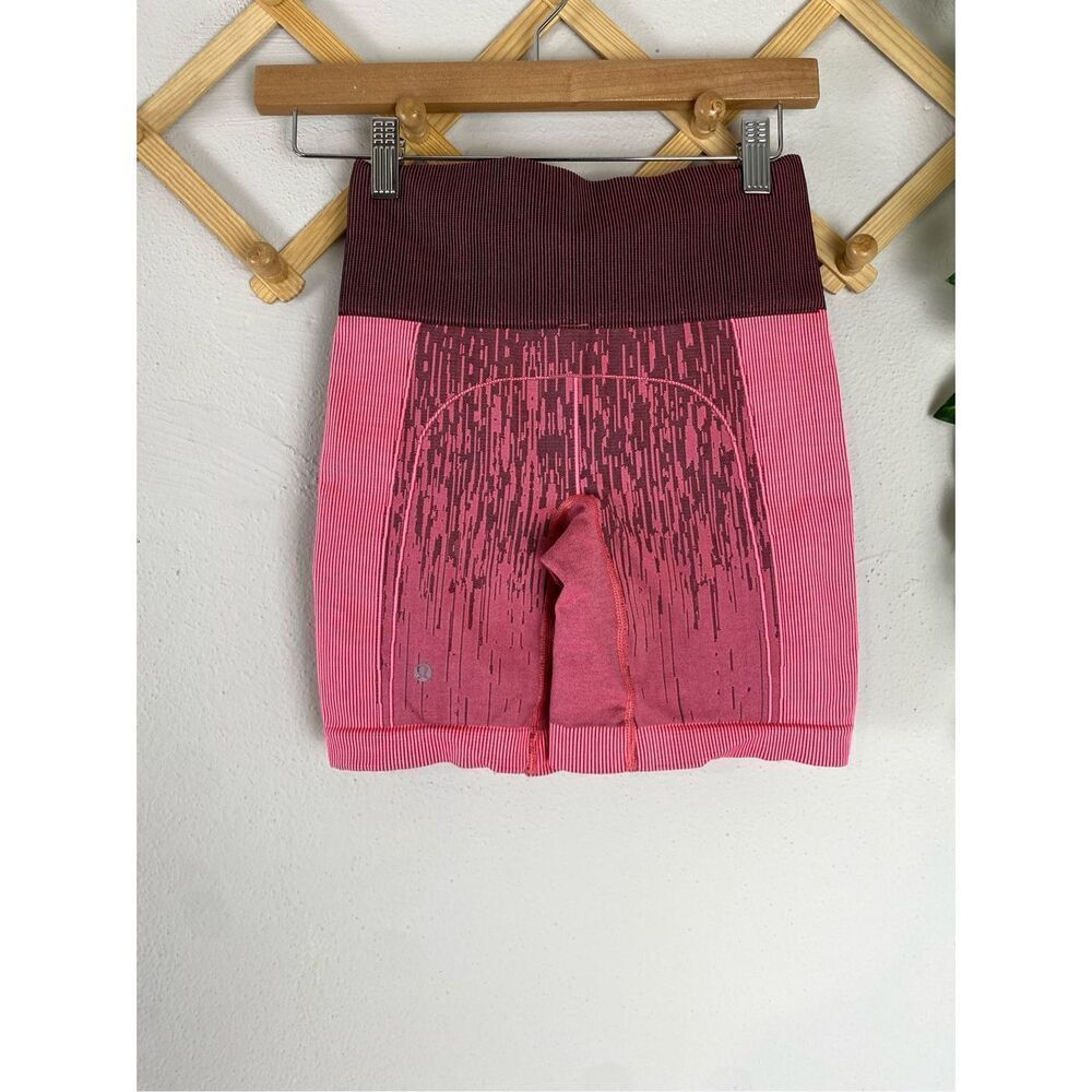 LULULEMON | Sculpt Short Bike Short Electric Coral - Picture 4 of 4